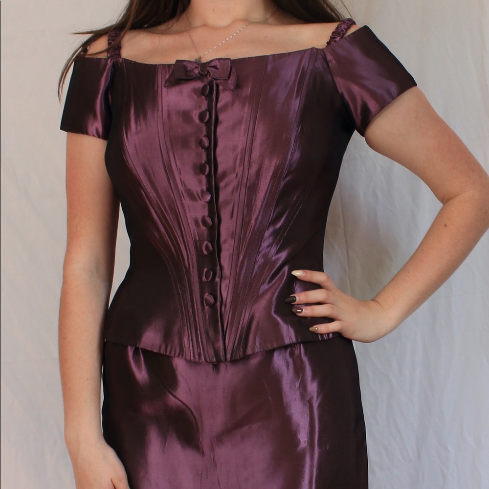 NWT-Beautiful Metallic Purple,Skirt Set .